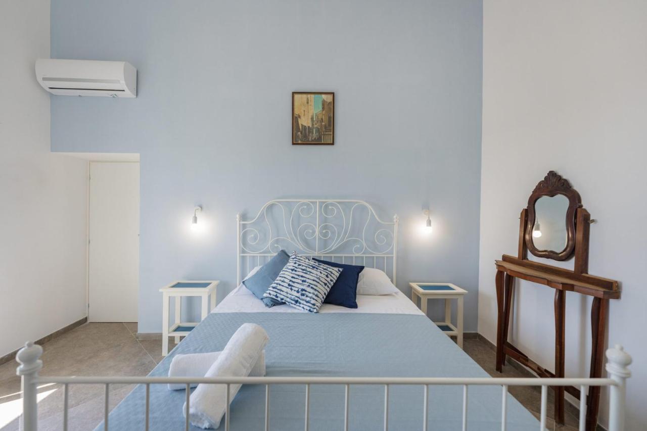 Villa Caterina B&B โปรชิดา ภายนอก รูปภาพ